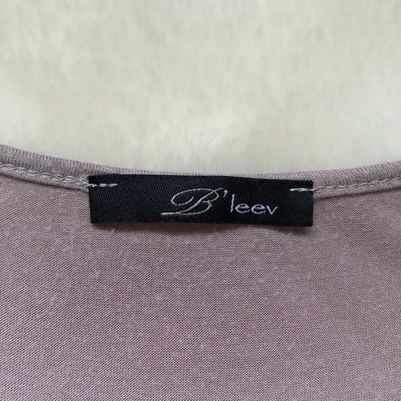 Sleeveless Top - Picture 6 of 6